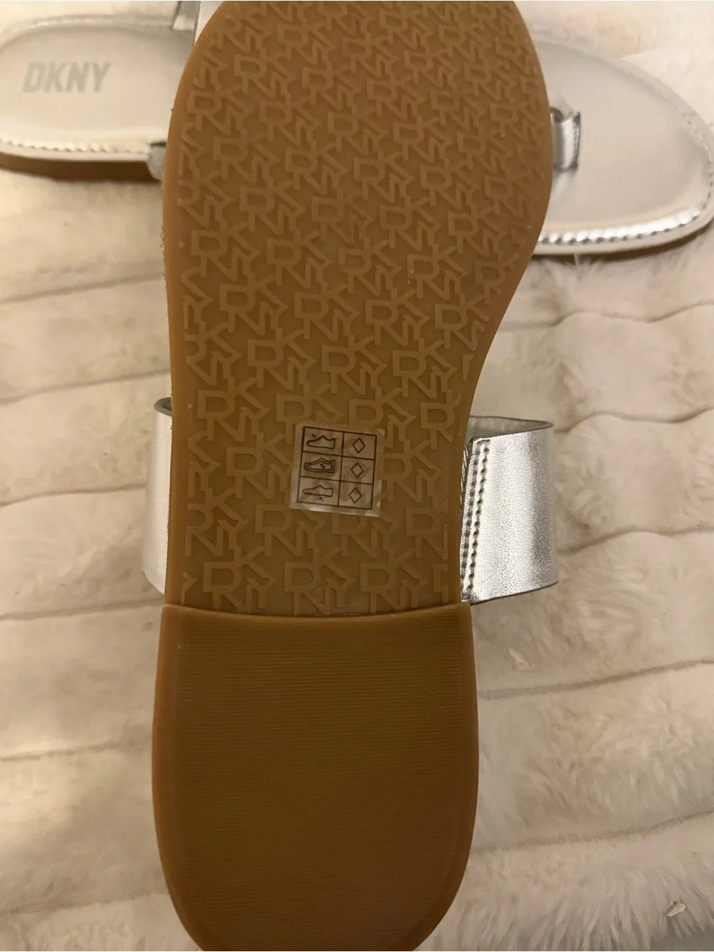 DKNY Metallic Silver Thong Sandals